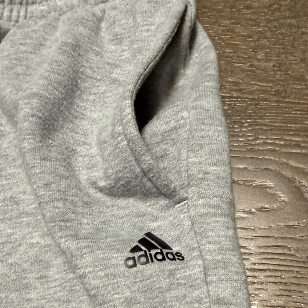Adidas Light Gray Fleece Sweatpants With Pockets size small - Picture 3 of 4